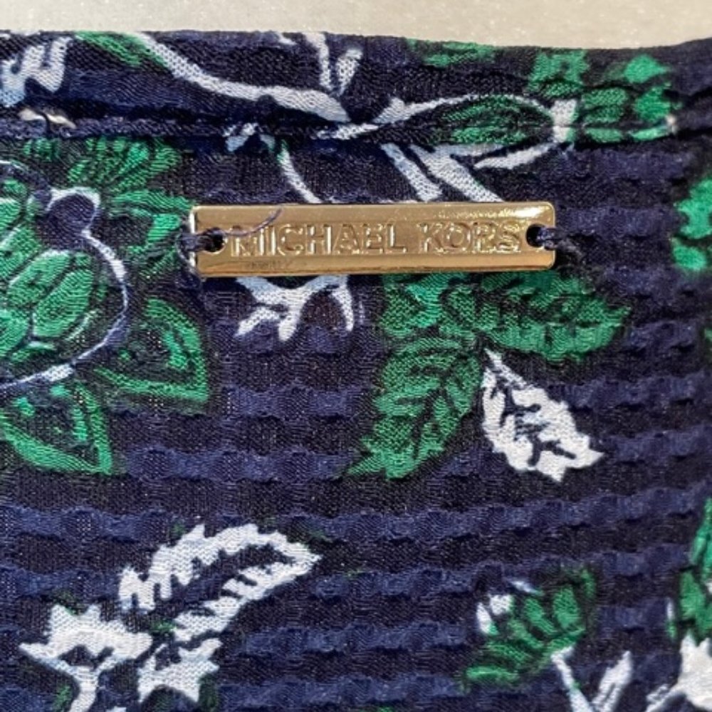 3 for $22 - Michael Michael Kors Double-bell Long Sleeve Top - M - Picture 7 of 9